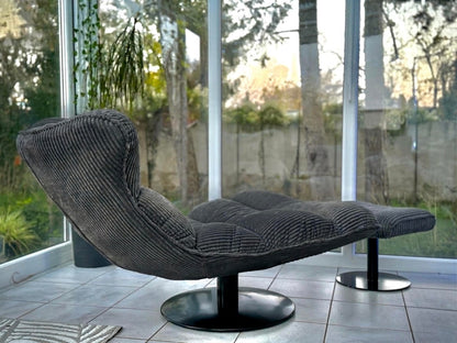 Loungeliege mit Hocker